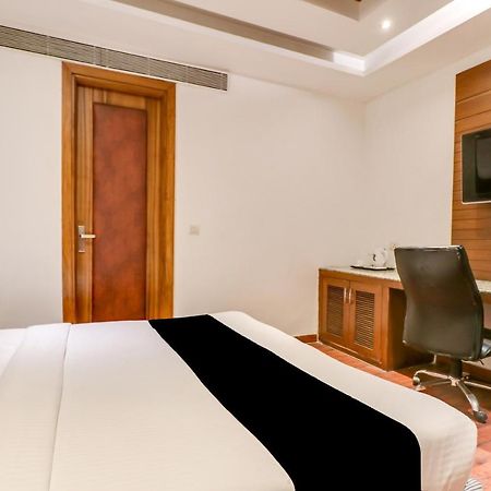 Townhouse 939 Hotel Gagan Inn Near Satyam Inox Patel Nagar Nova Deli Exterior foto