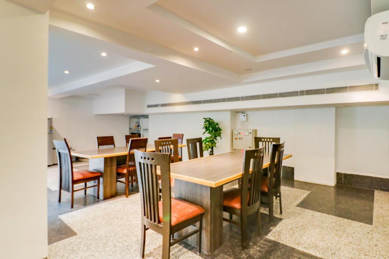 Townhouse 939 Hotel Gagan Inn Near Satyam Inox Patel Nagar Nova Deli Exterior foto