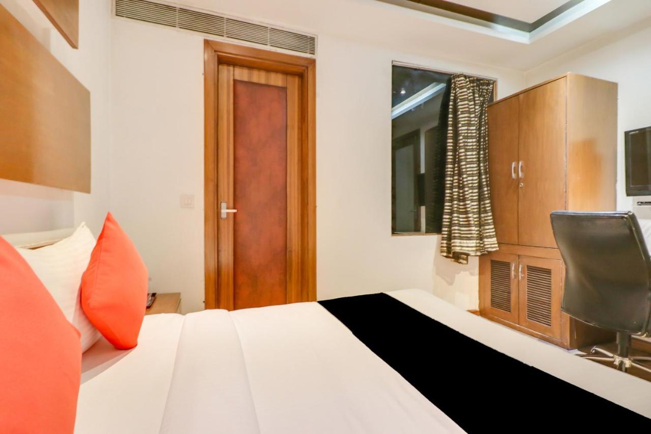 Townhouse 939 Hotel Gagan Inn Near Satyam Inox Patel Nagar Nova Deli Exterior foto