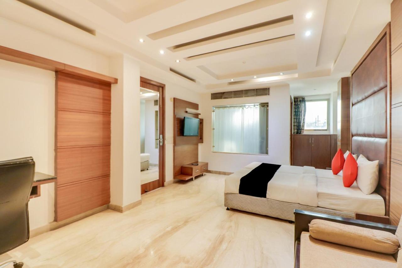 Townhouse 939 Hotel Gagan Inn Near Satyam Inox Patel Nagar Nova Deli Exterior foto